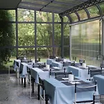 Marina Hotel 3*