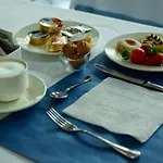 Marina 3*