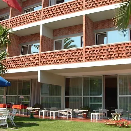 Marina Hotel 3*