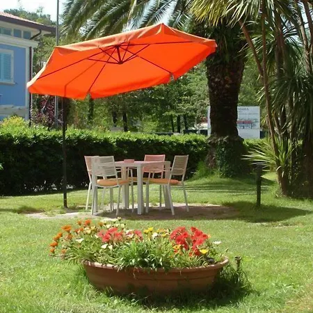 Marina Hotel 3*